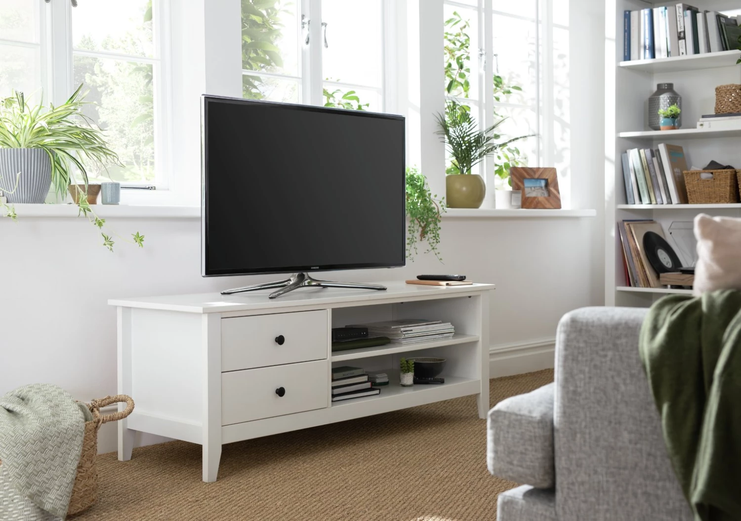 Flash Sale - Habitat Minato 2 Drawer TV Unit White TV Stands And Units - Image 2